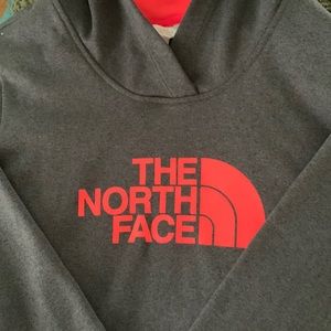 Ladies North Face sweatshirt. No signs of wear. Only worn 2-3 times